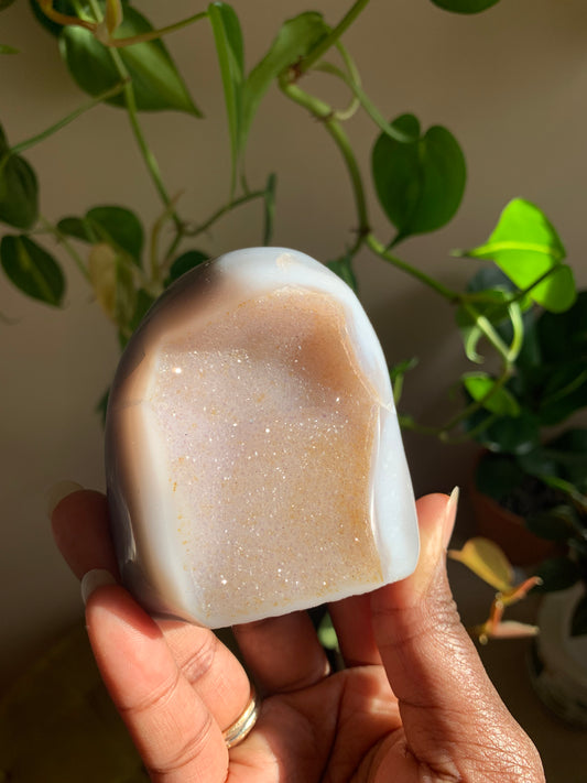 Druzy Agate Cutbase 66