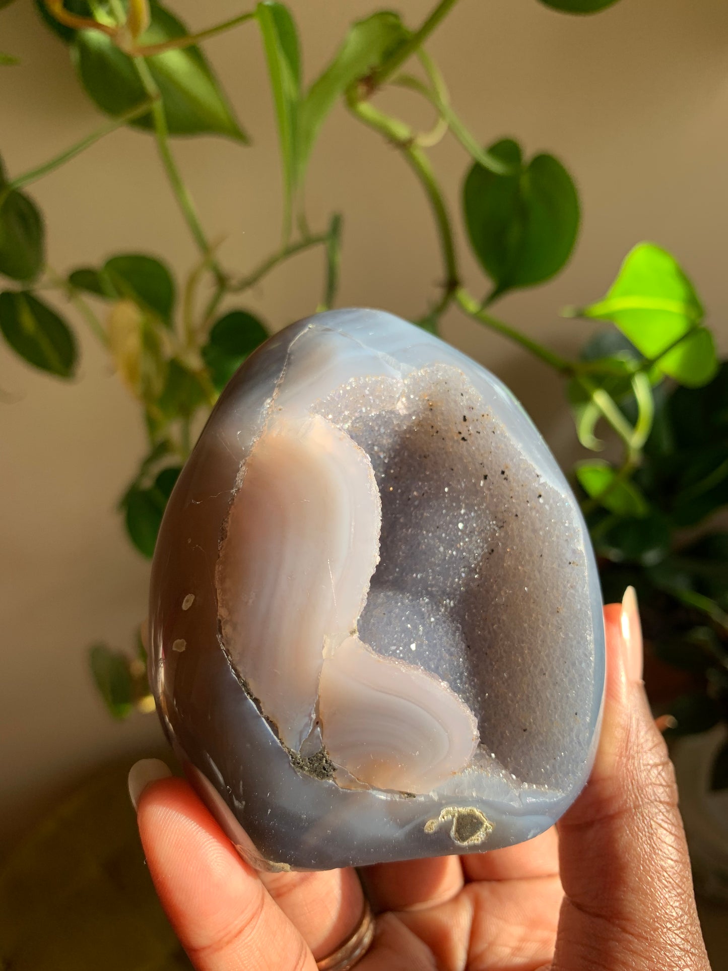 Druzy Agate Cutbase 55